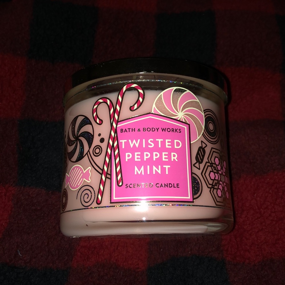 Bath and Body Works Scented Candle